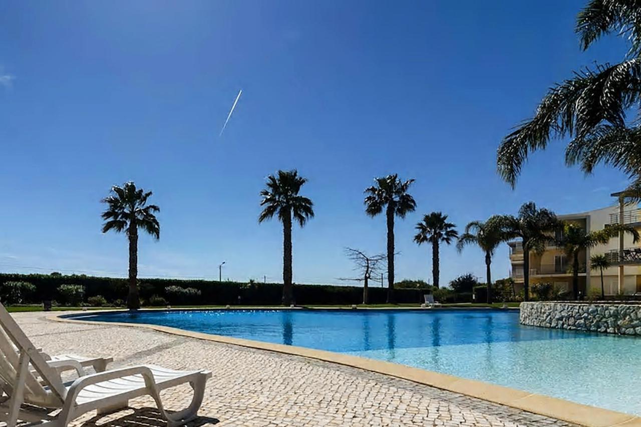 Sea And Pool At Vila Da Praia アルヴォル エクステリア 写真