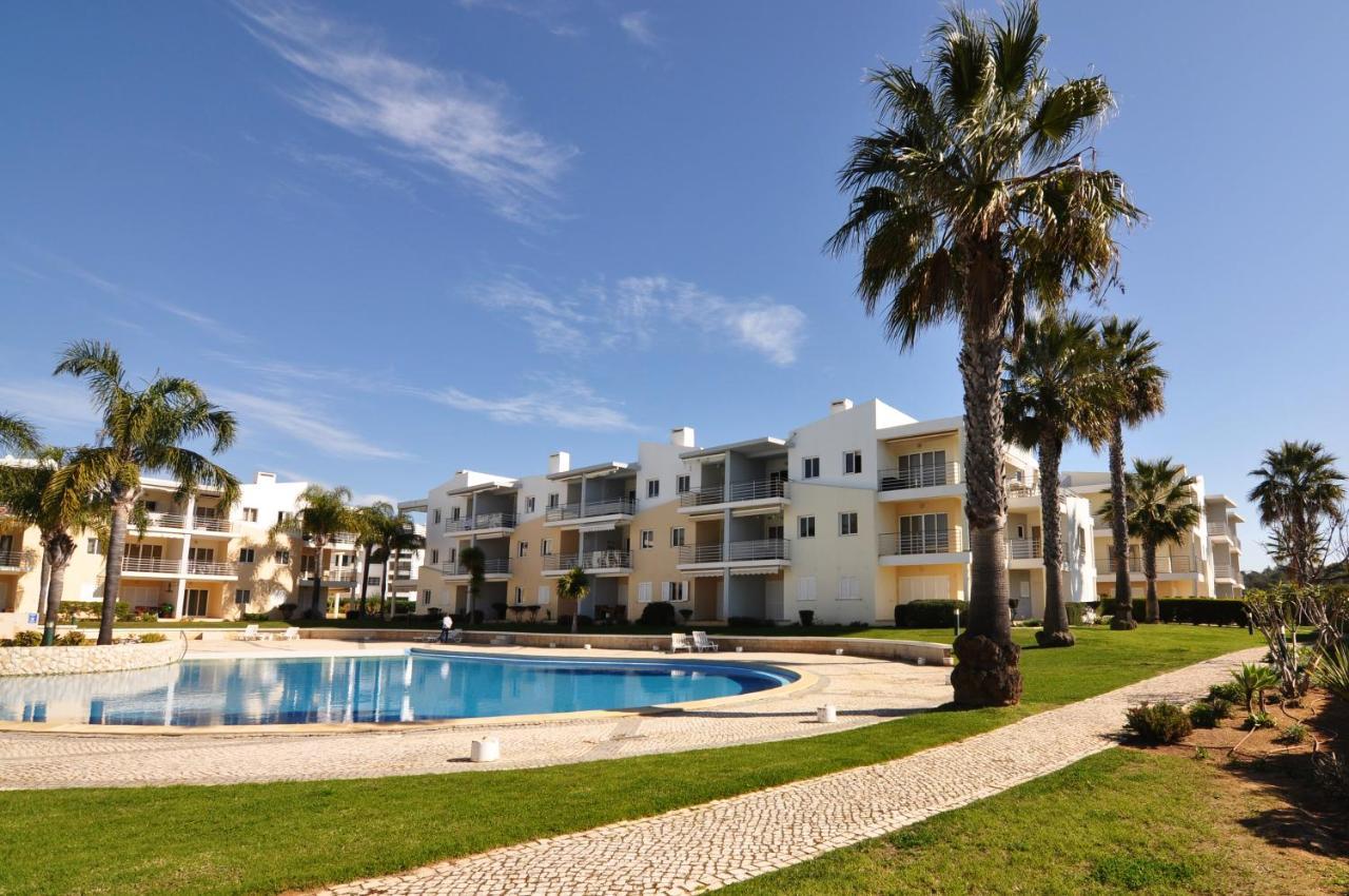 Sea And Pool At Vila Da Praia アルヴォル エクステリア 写真