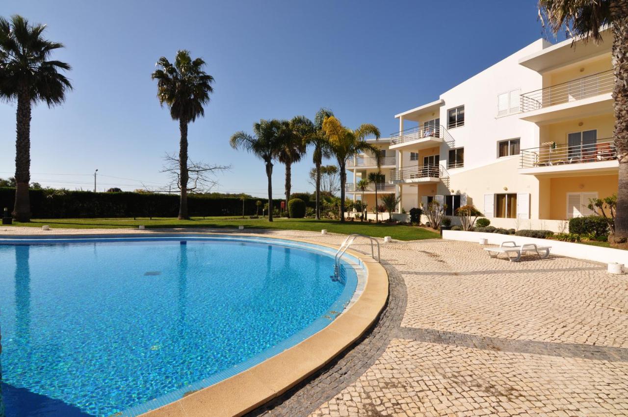 Sea And Pool At Vila Da Praia アルヴォル エクステリア 写真